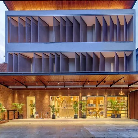 Cool Living Hotel